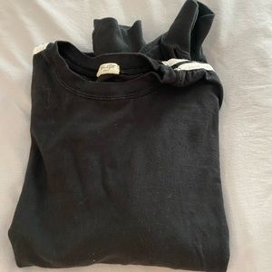 Brandy Melville/John Galt Longsleeve T-shirt